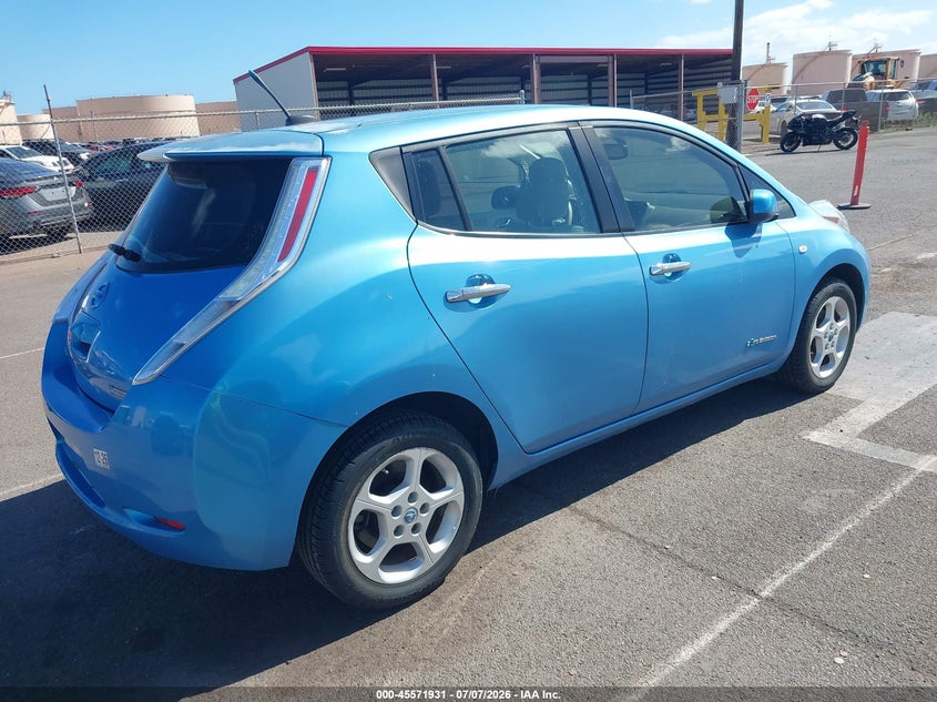 2011 NISSAN LEAF auction photo 4
