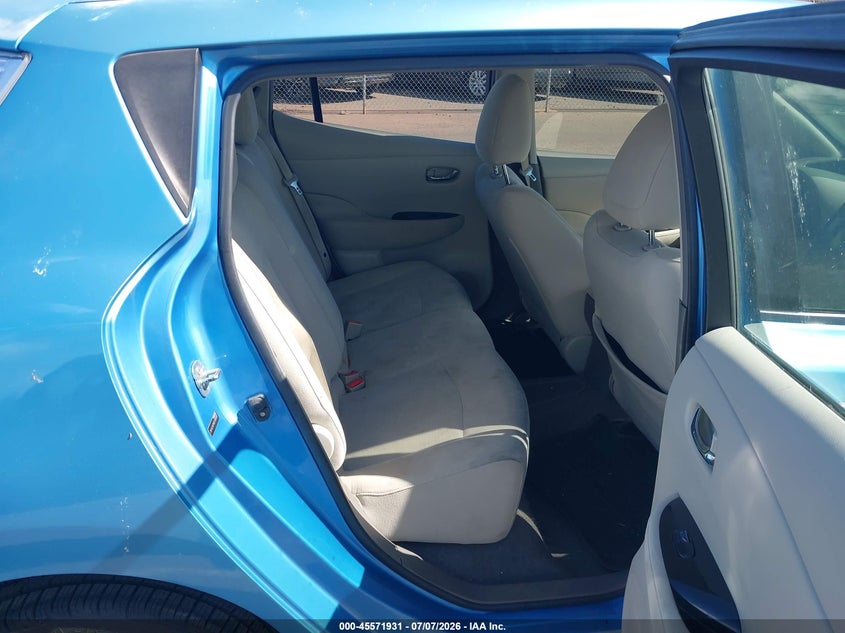 2011 NISSAN LEAF auction photo 8