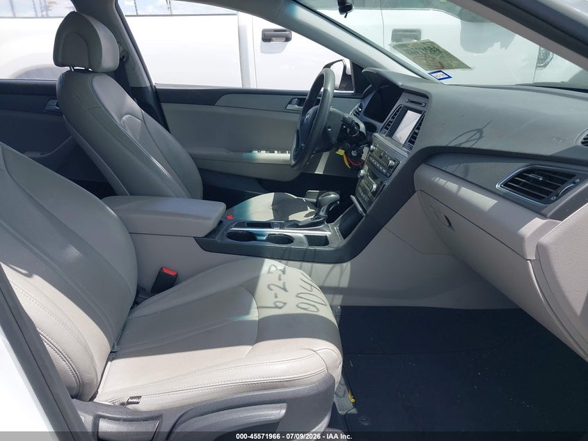 2016 HYUNDAI SONATA auction photo 5