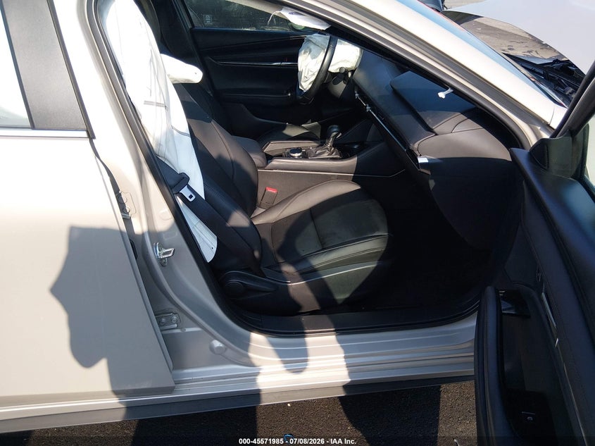 2025 MAZDA MAZDA3 auction photo 5