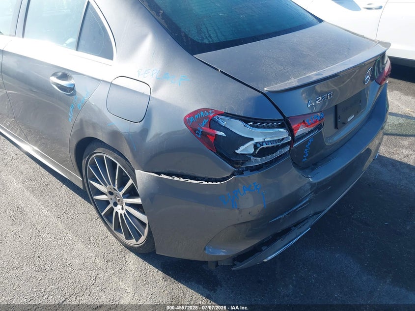 2019 Mercedes-Benz A 220 VIN: WDD3G4EB3KW006374 Lot: 45572028