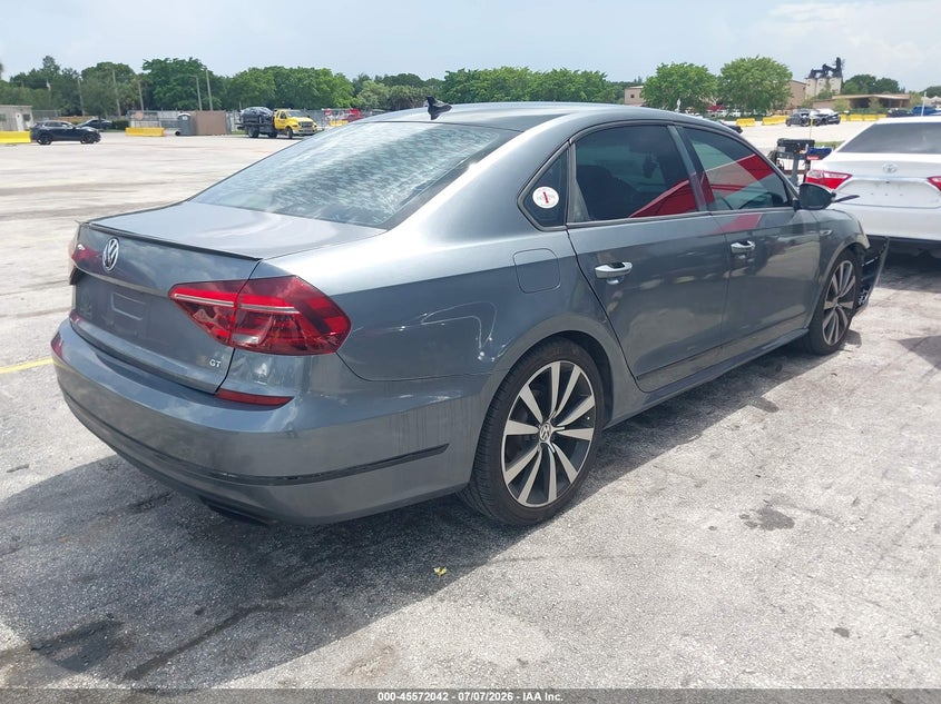 2018 VOLKSWAGEN PASSAT auction photo 4