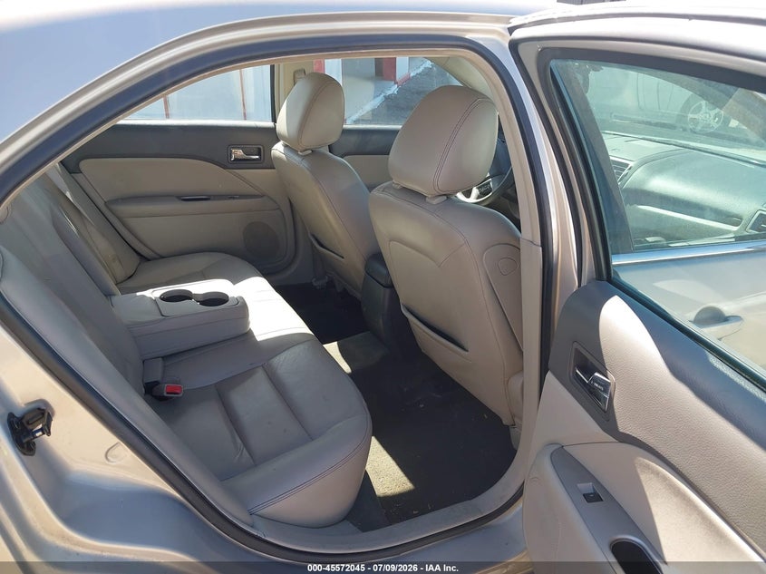 2010 FORD FUSION auction photo 8