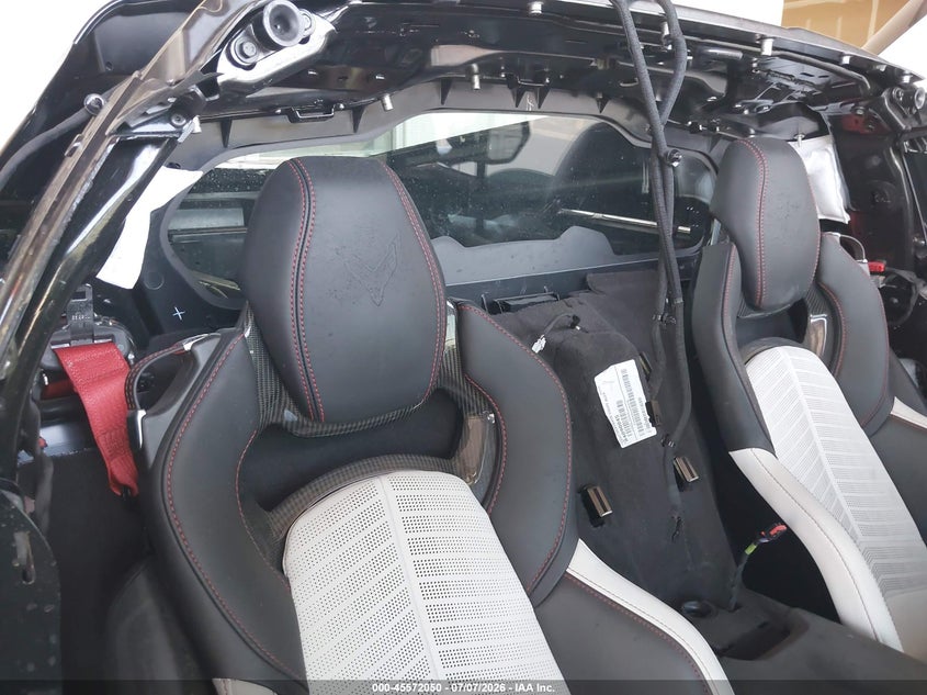 CHEVROLET CORVETTE STINGRAY - zdjęcie 8