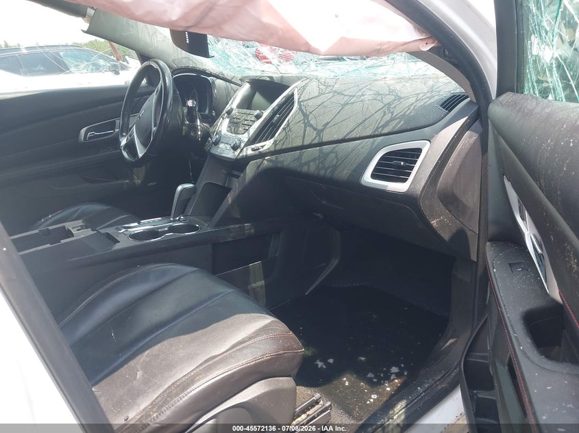 2015 GMC TERRAIN auction photo 5