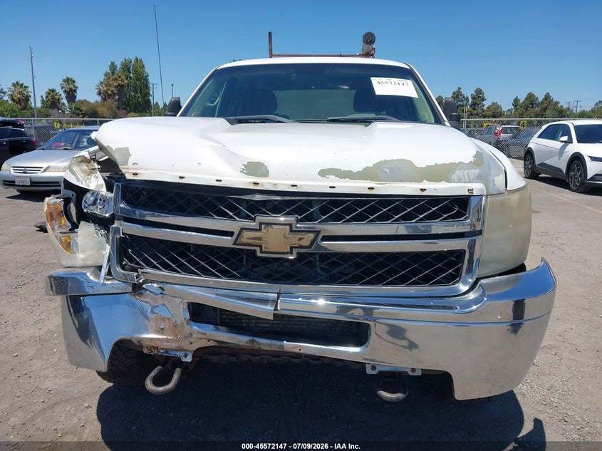 2011 CHEVROLET SILVERADO 2500HD auction photo 6