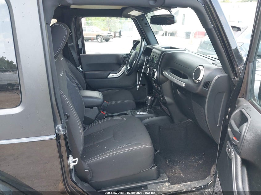 2018 JEEP WRANGLER JK auction photo 5
