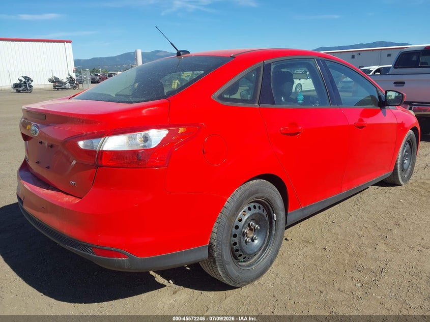 Vin: 1fahp3f25cl163969, lot: 46070575, ford focus se 20124