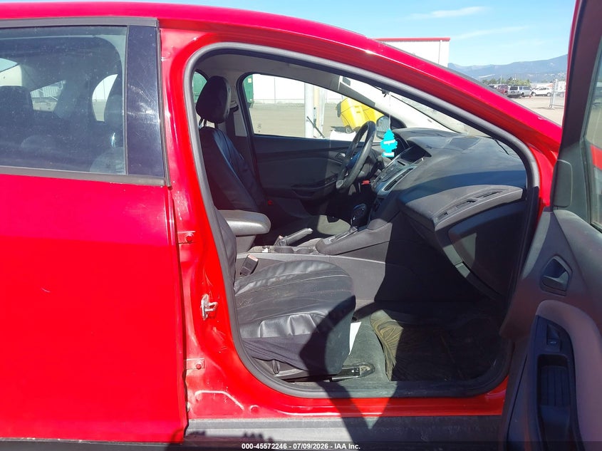 2012 FORD FOCUS auction photo 5