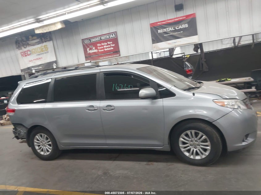 AtlanticExpress - Toyota Sienna