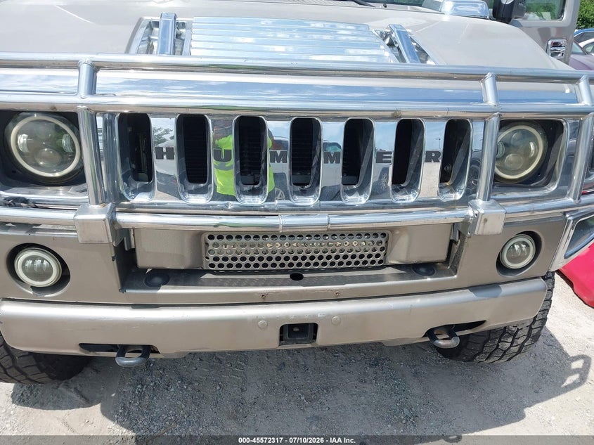 2004 Hummer H2 VIN: 5GRGN23U94H122713 Lot: 45572317