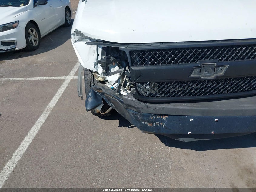2012 CHEVROLET EXPRESS 1500 auction photo 6