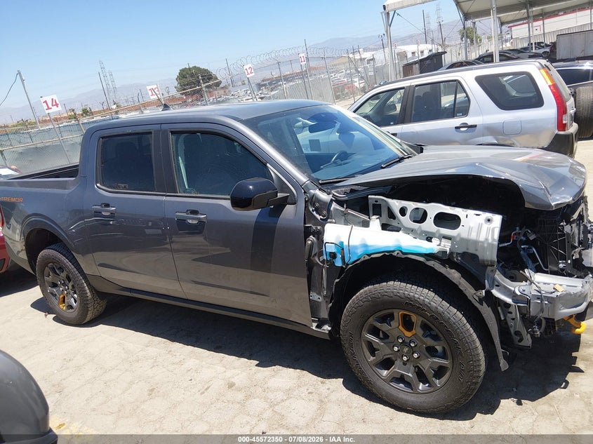 2024 Ford Maverick Lariat VIN: 3FTTW8R90RRB63434 Lot: 45572350