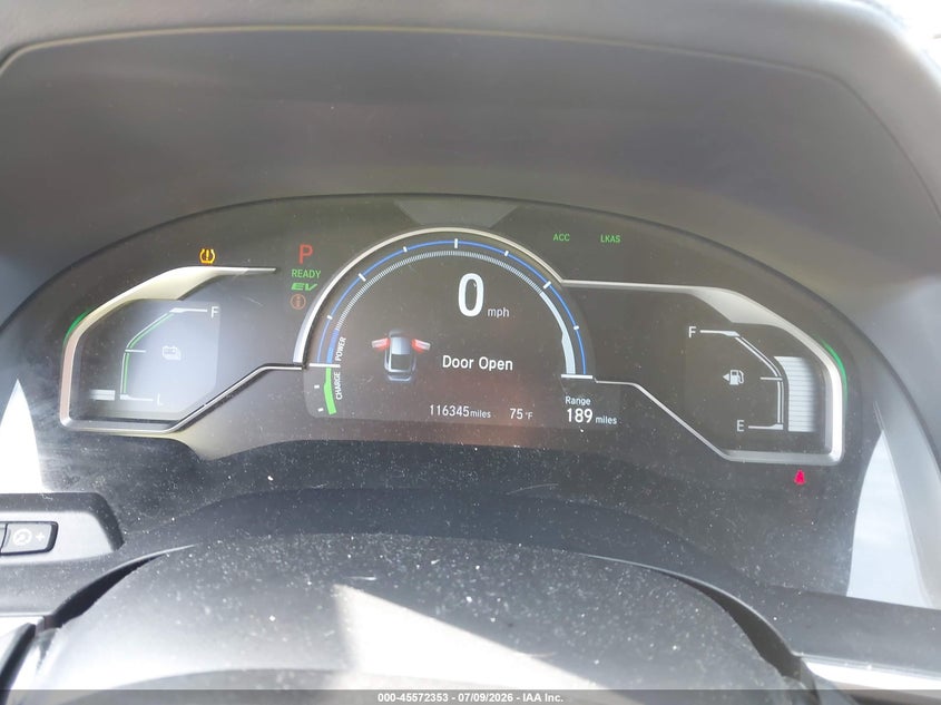 2018 Honda Clarity Plug-In Hybrid Touring VIN: JHMZC5F39JC001773 Lot: 45572353