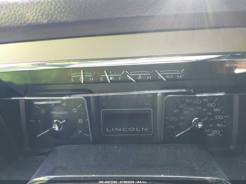 2014 Lincoln Navigator L VIN: 5LMJJ3J59EEL05710 Lot: 45572392