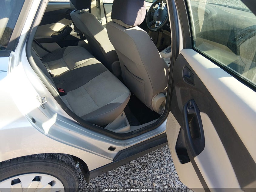 2012 FORD FOCUS auction photo 8