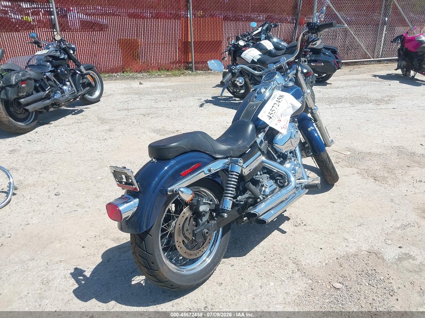 2012 HARLEY-DAVIDSON FXDC auction photo 4