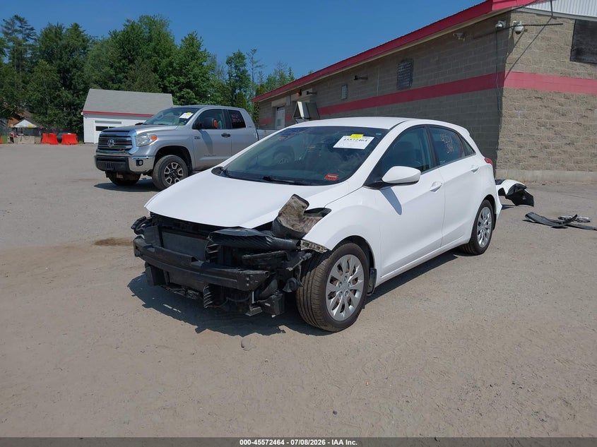 2016 Hyundai Elantra Gt, Удар спереди, IAAI, VIN KMHD35LH0GU251607 — фото 2