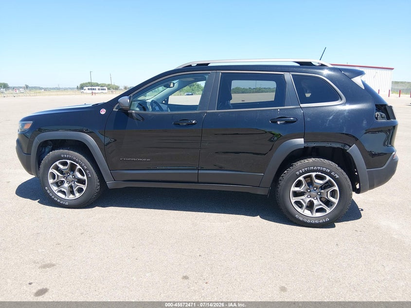 2021 Jeep Cherokee Trailhawk 4X4 VIN: 1C4PJMBXXMD142576 Lot: 45572471