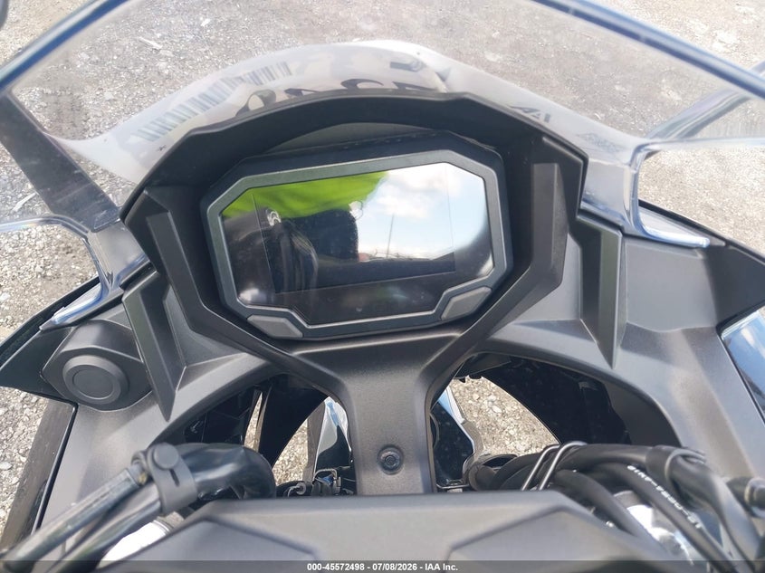 2025 Kawasaki Ex650 R VIN: ML5EXER16SDAF4093 Lot: 45572498