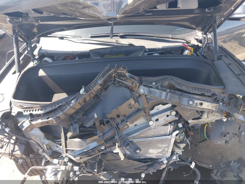 2024 Rivian R1S Adventure Dual Motor Large Pack/Adventure Dual Motor Perf Large Pack VIN: 7PDSGBBA3RN036201 Lot: 45572533