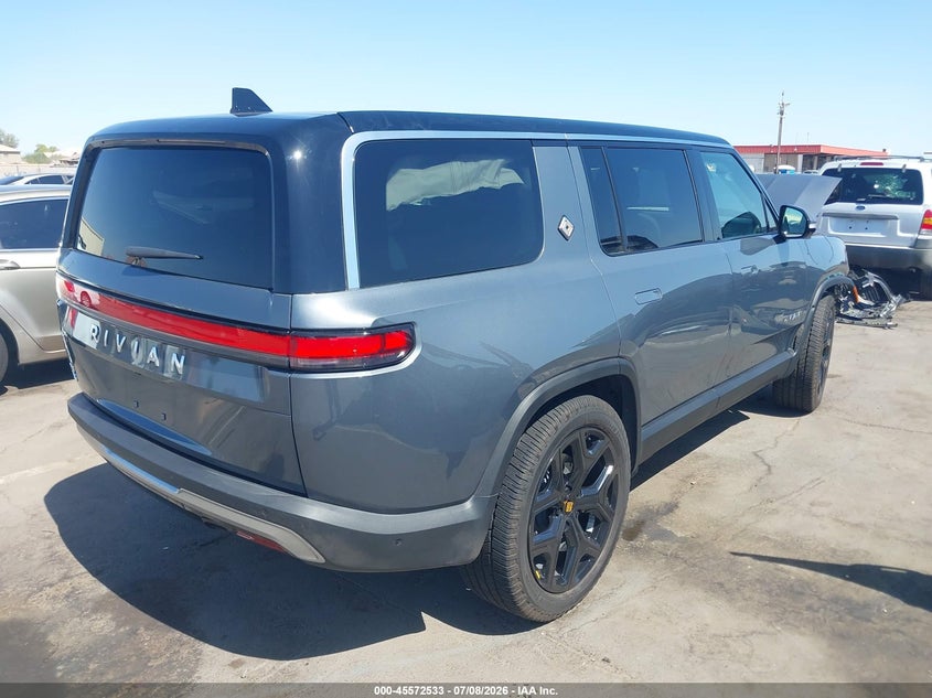 2024 RIVIAN R1S auction photo 4