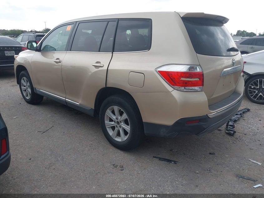Vin: 5tdzk3eh3cs064696, lot: 46070892, toyota highlander base v6 20123