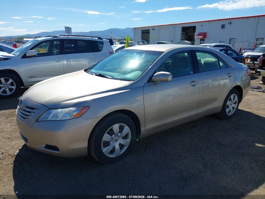 2008 Toyota Camry, Right Side, IAAI, VIN 4T1BE46K28U736092 — photo 2