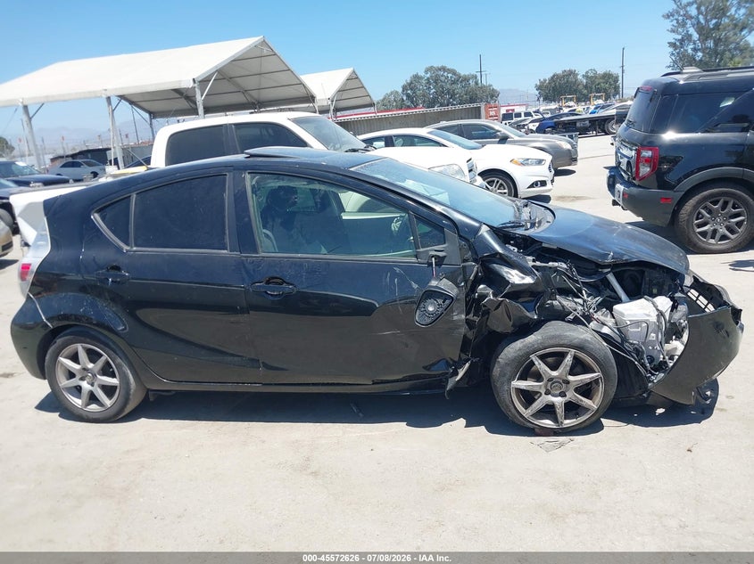 2012 Toyota Prius C Three VIN: JTDKDTB33C1016844 Lot: 45572626