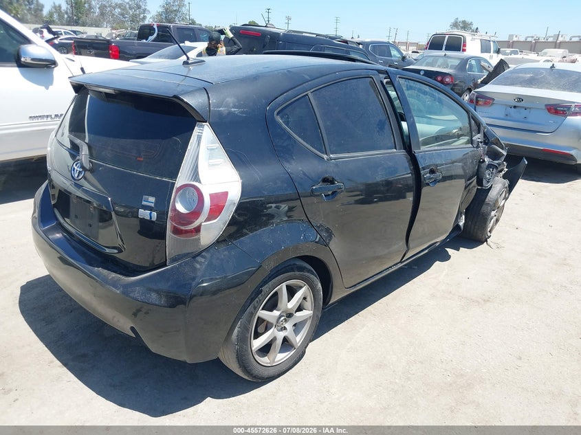 2012 TOYOTA PRIUS C auction photo 4