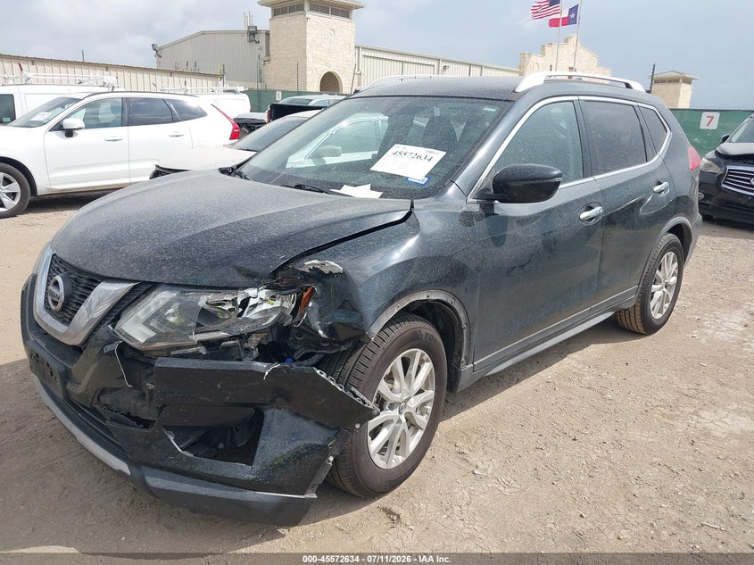 2017 NISSAN ROGUE auction photo 2