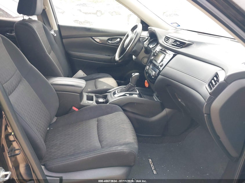 2017 NISSAN ROGUE auction photo 5