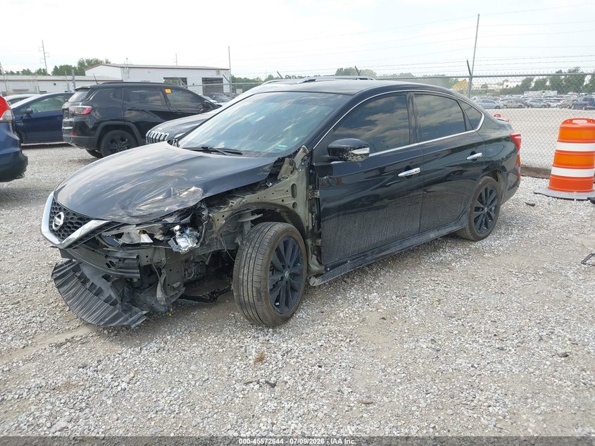 2017 Nissan Sentra Sr, Front End, IAAI, VIN 3N1AB7APXHY292716 — photo 2