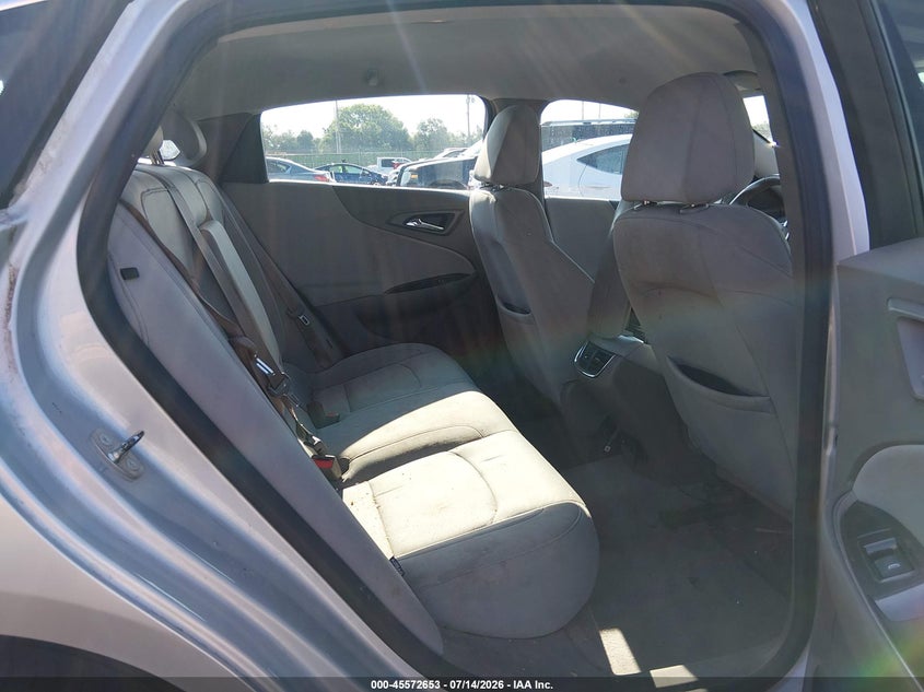 2018 CHEVROLET MALIBU auction photo 8