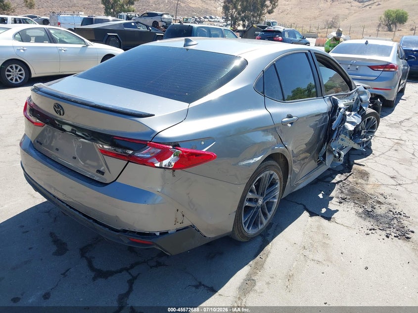 2026 TOYOTA CAMRY auction photo 4