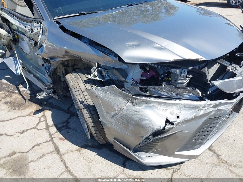 2026 TOYOTA CAMRY auction photo 6