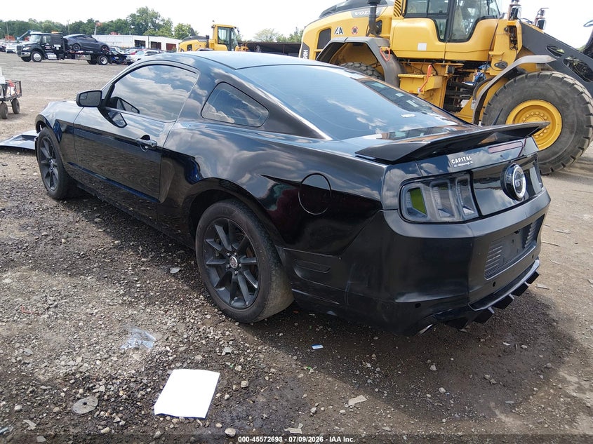 2012 FORD MUSTANG auction photo 3