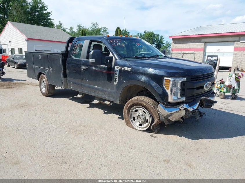 2019 FORD F-350 CHASSIS — zdjęcie z aukcji