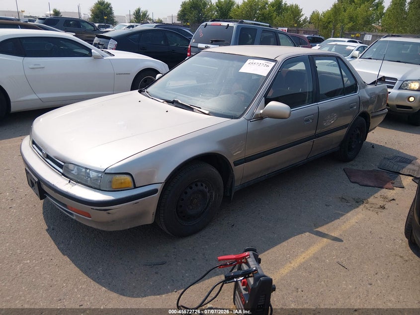 1993 HONDA ACCORD auction photo 2