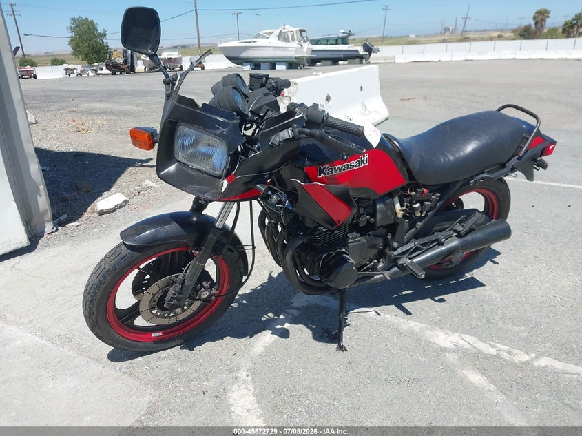 JKAZXFA14FA011187 1985 Kawasaki Zx550 photo 1