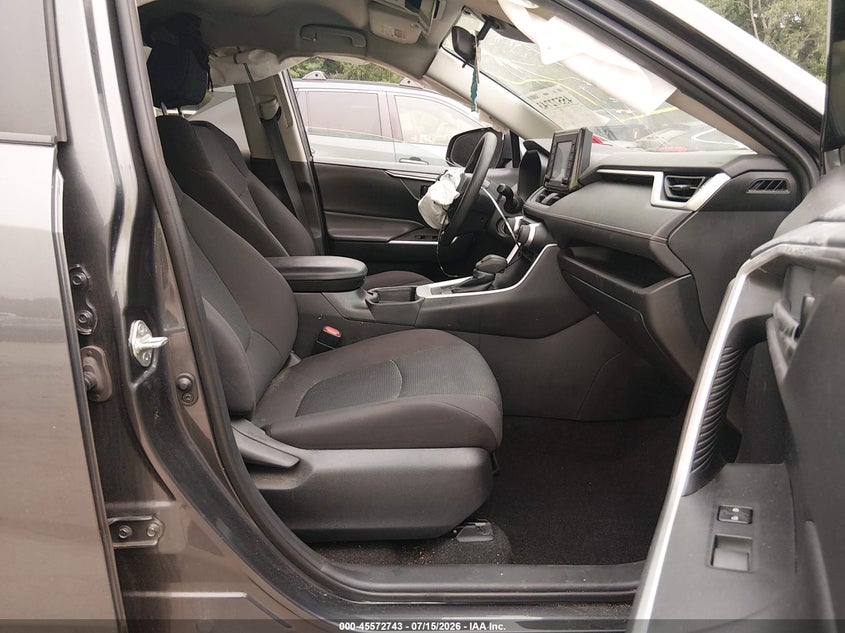 TOYOTA RAV4 - zdjęcie 5