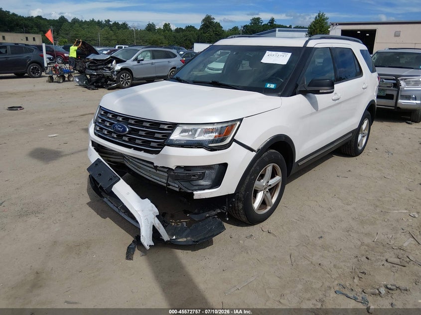 Vin: 1fm5k8d88hge40268, lot: 46071086, ford explorer xlt 20172