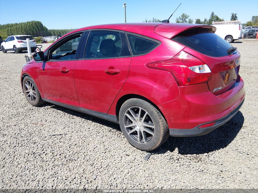 Vin: 1fahp3k27cl468797, lot: 46071091, ford focus se 20123
