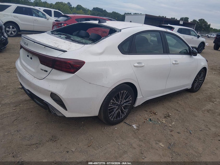 2022 KIA FORTE auction photo 4