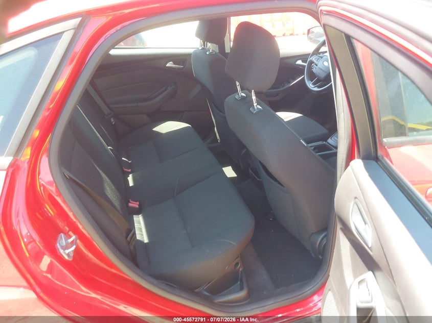 2015 FORD FOCUS auction photo 8