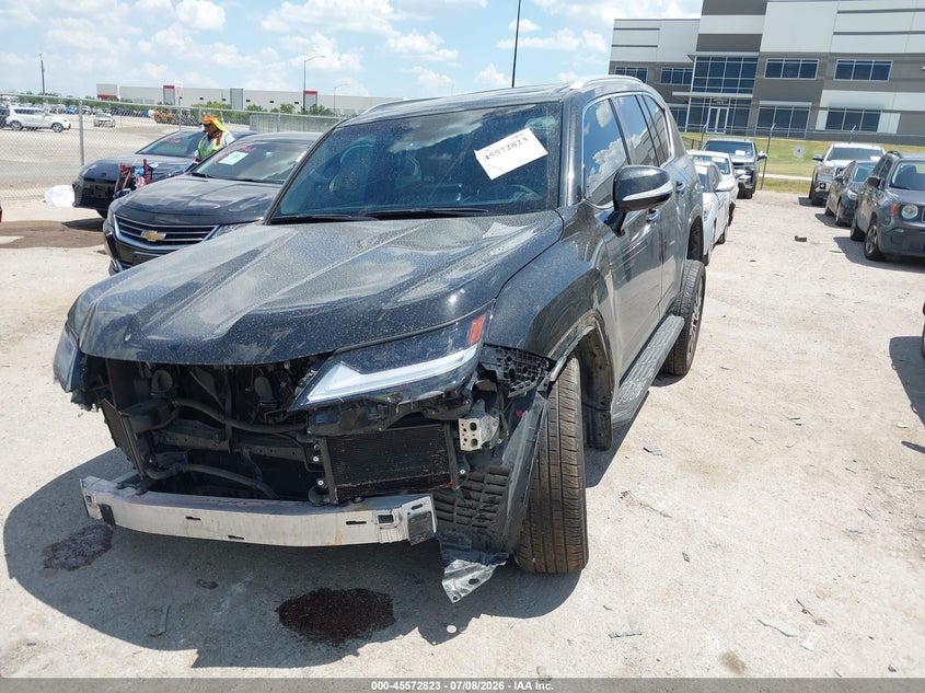 Vin: jtjgb7cx4r4044273, lot: 46071152, lexus lx 600 luxury 20242