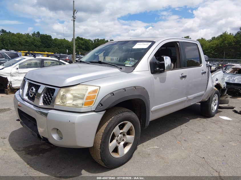 2004 Nissan Titan Le, Rear, IAAI, VIN 1N6AA07BX4N523119 — photo 2