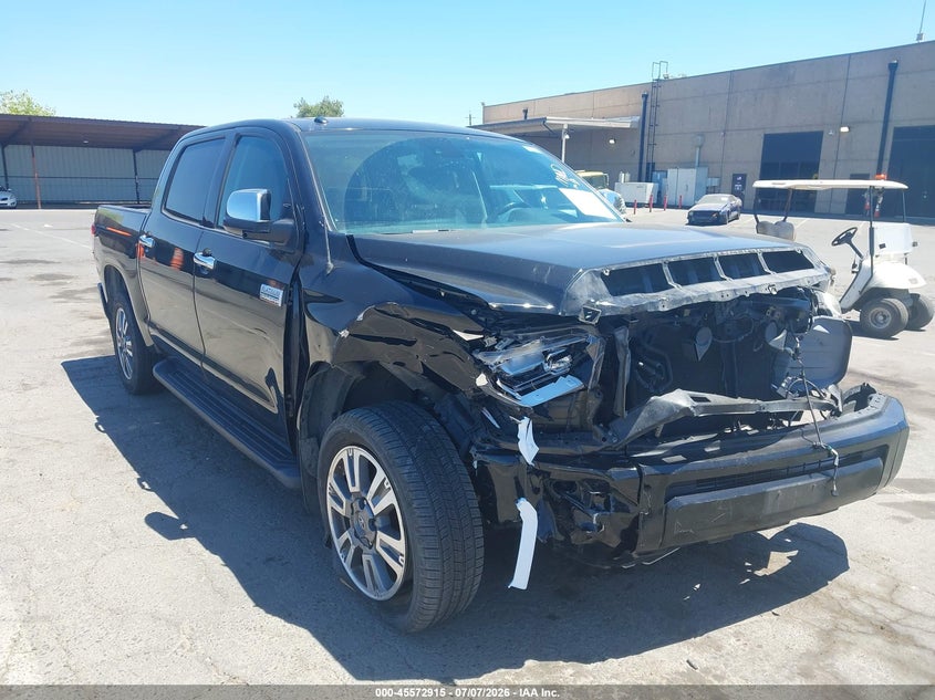 TOYOTA TUNDRA - zdjęcie 6