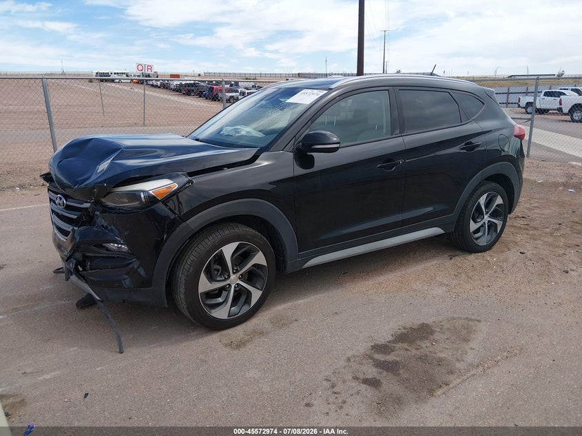 2017 Hyundai Tucson, Удар спереди, IAAI, VIN KM8J3CA22HU437883 — фото 2