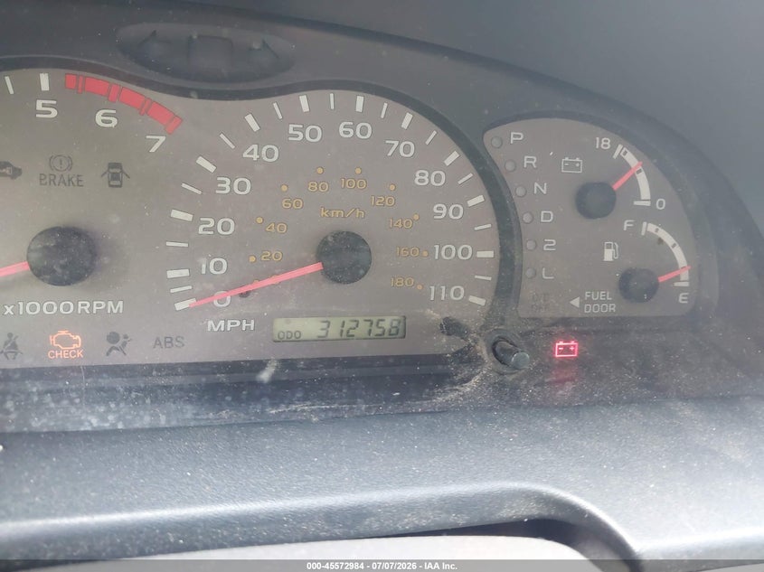2002 Toyota Sequoia Sr5 V8 VIN: 5TDZT34A02S075803 Lot: 45572984